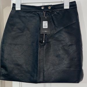 Leather skirt